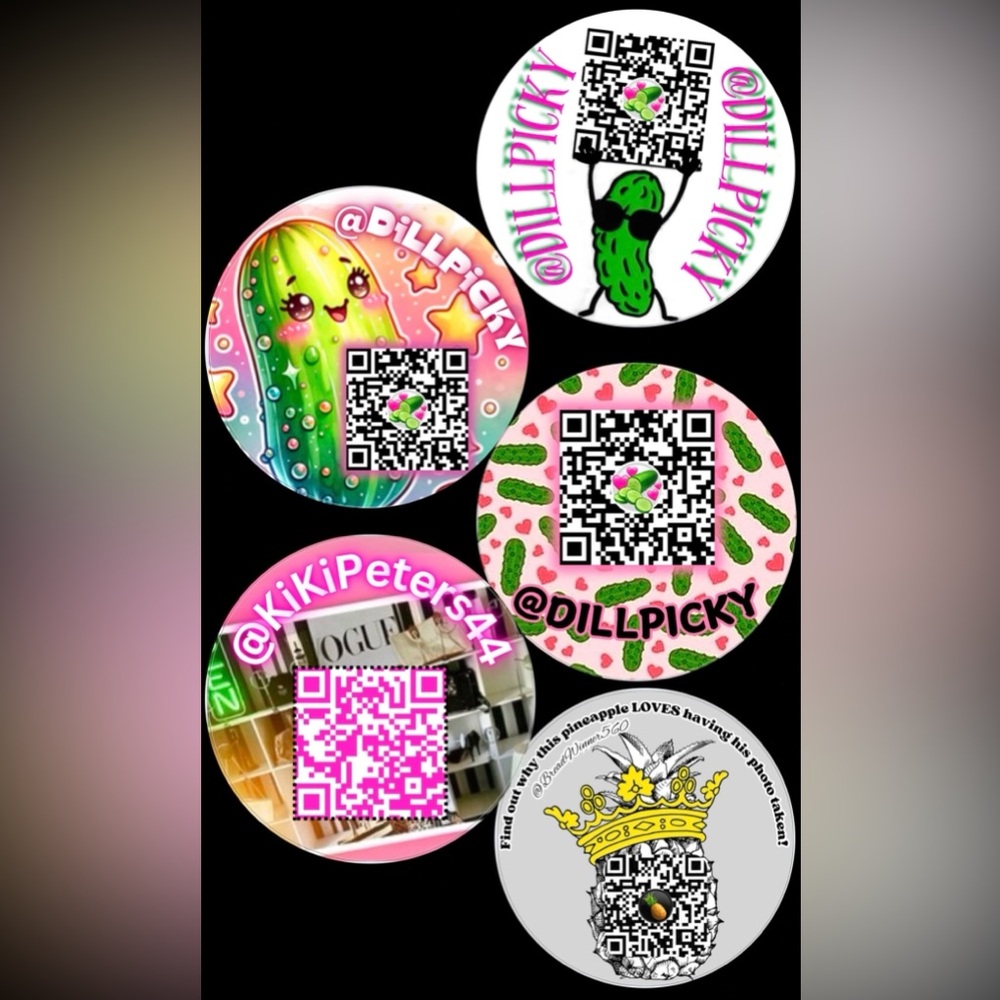 100 CUSTOM QR CODE STICKERS - Picture 8 of 16
